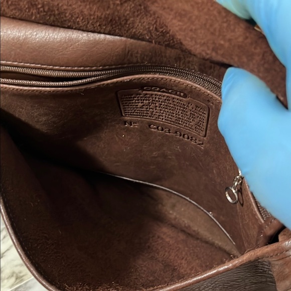 Coach Vintage chocolate brown leather crossbody saddle bag Unisex in GUC - Picture 15 of 17